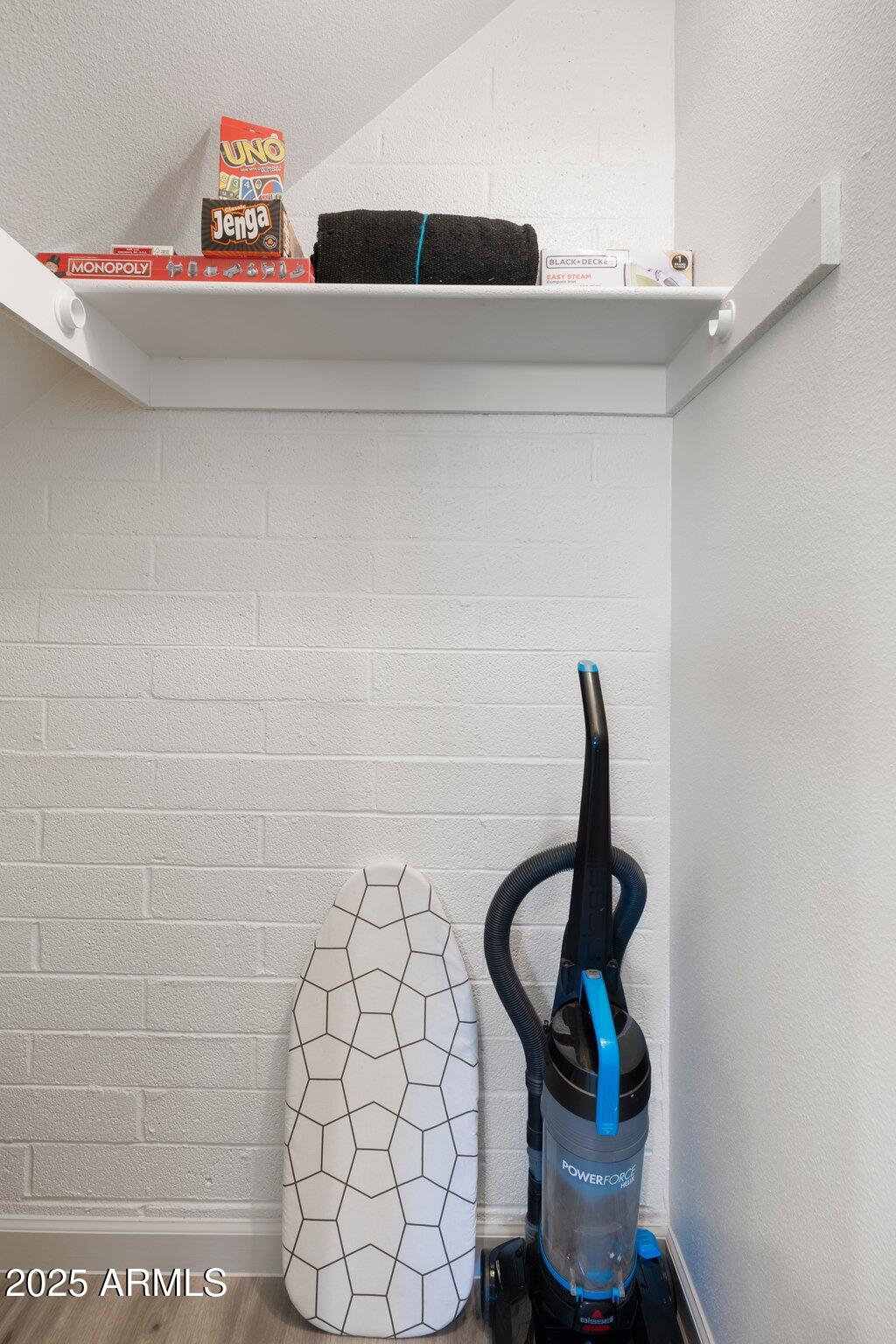 948 South Alma School Road, Unit 3 Mesa, AZ 85210 - Photo 23 of 28 IMG_5172