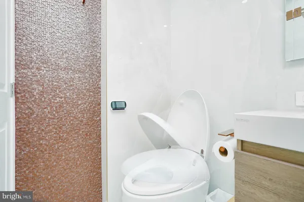 $11,000 | 3332 Dent Place Northwest, Washington, DC 20007