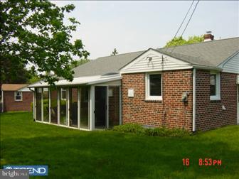 2964 Oklahoma Road Willow Grove, PA 19090 - Photo 2 of 6 Exterior Back