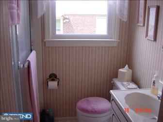 2964 Oklahoma Road Willow Grove, PA 19090 - Photo 5 of 6 Bathroom