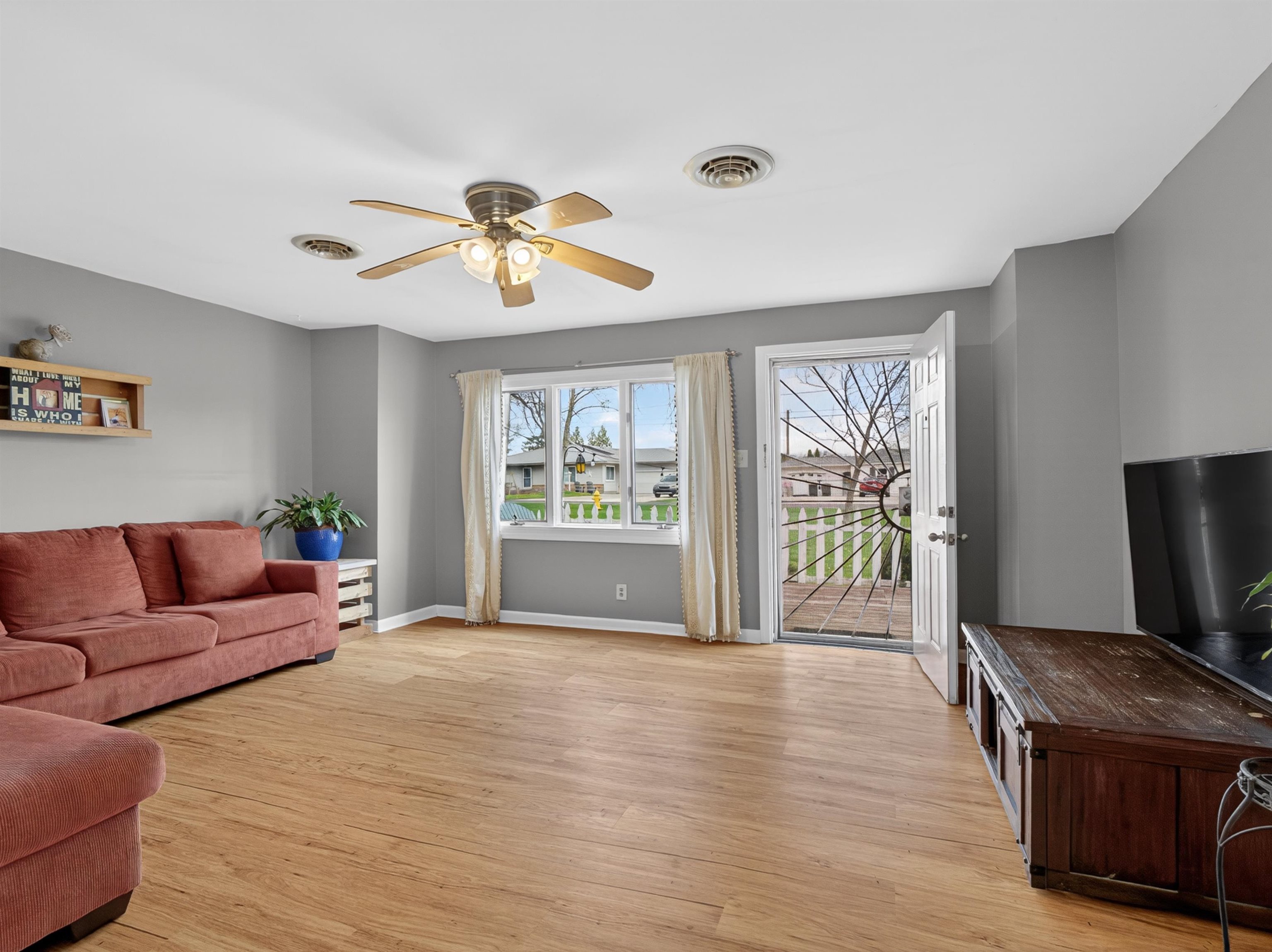 1205 Mayfield Road Fort Wayne, IN 46825 - Photo 5 of 33