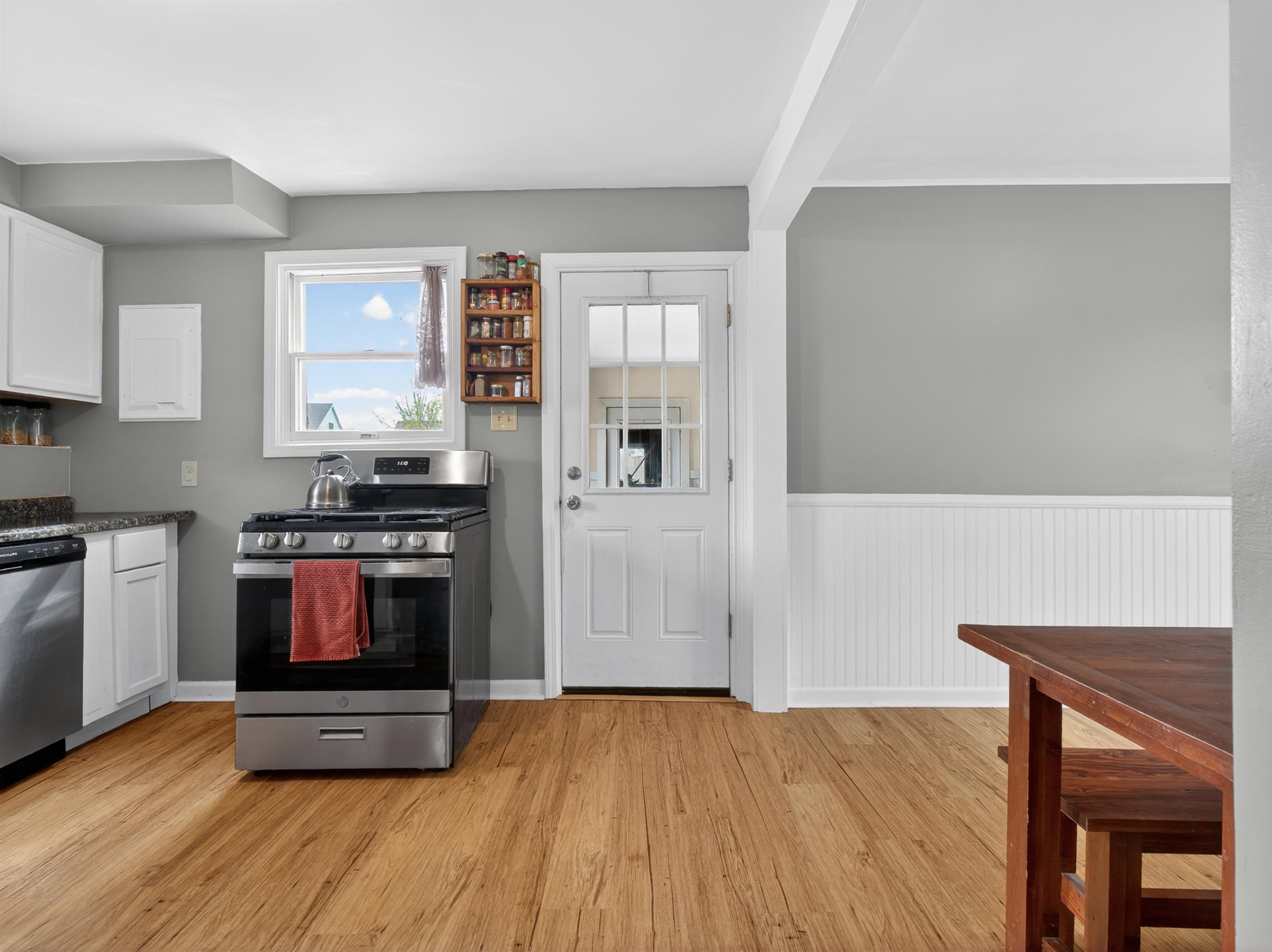 1205 Mayfield Road Fort Wayne, IN 46825 - Photo 10 of 33