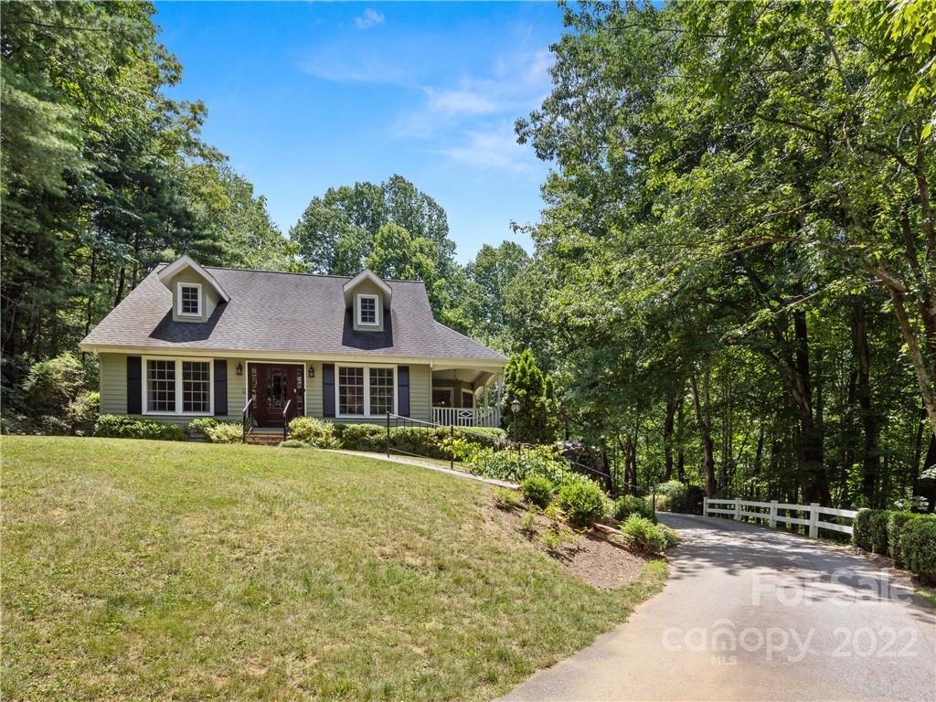 244 Frost Road Saluda, NC 28773 - Photo 5 of 45 Gallery Image 5