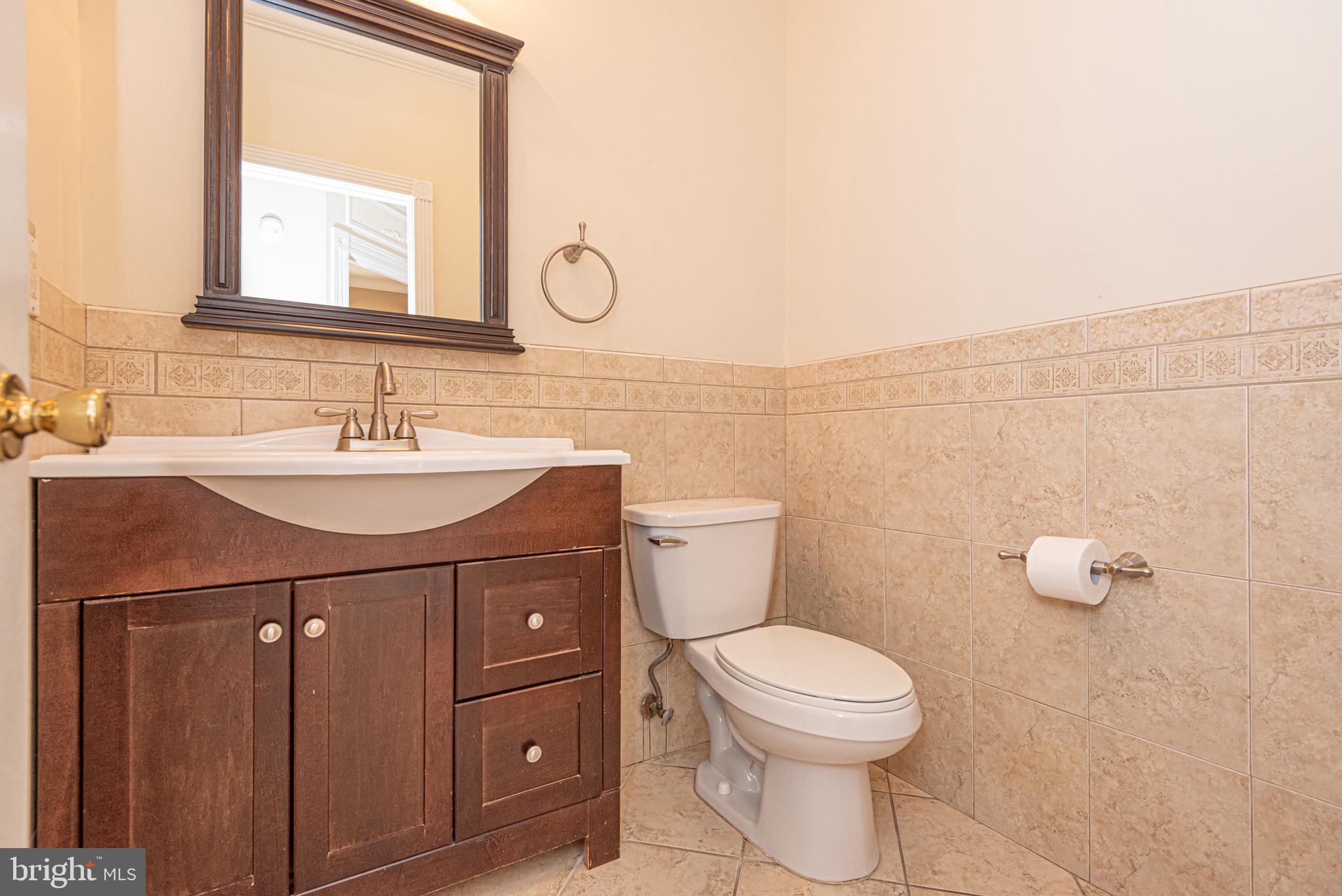 12004 Turtle Mill Road Bishopville, MD 21813 - Photo 23 of 69 a bathroom with a sink and a toilet