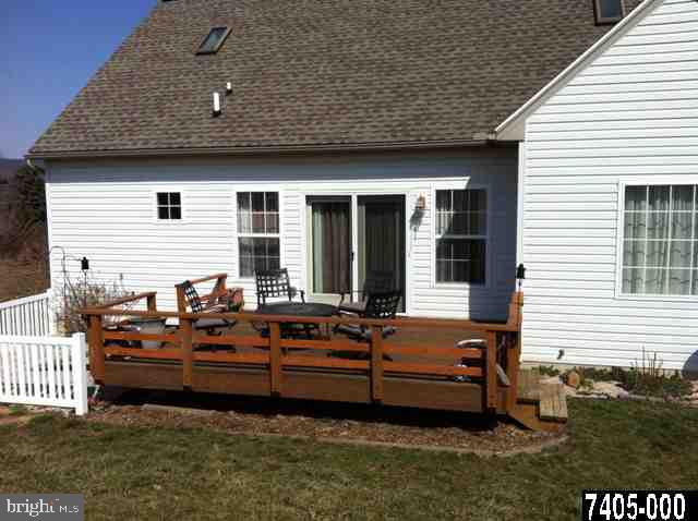 5 Oak Tree Road Orrtanna, PA 17353 - Photo 3 of 16 Gallery Image 3