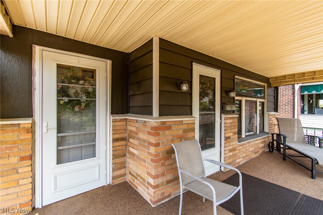 214 Reed Avenue Campbell, OH 44405 - Photo 4 of 47 Gallery Image 4