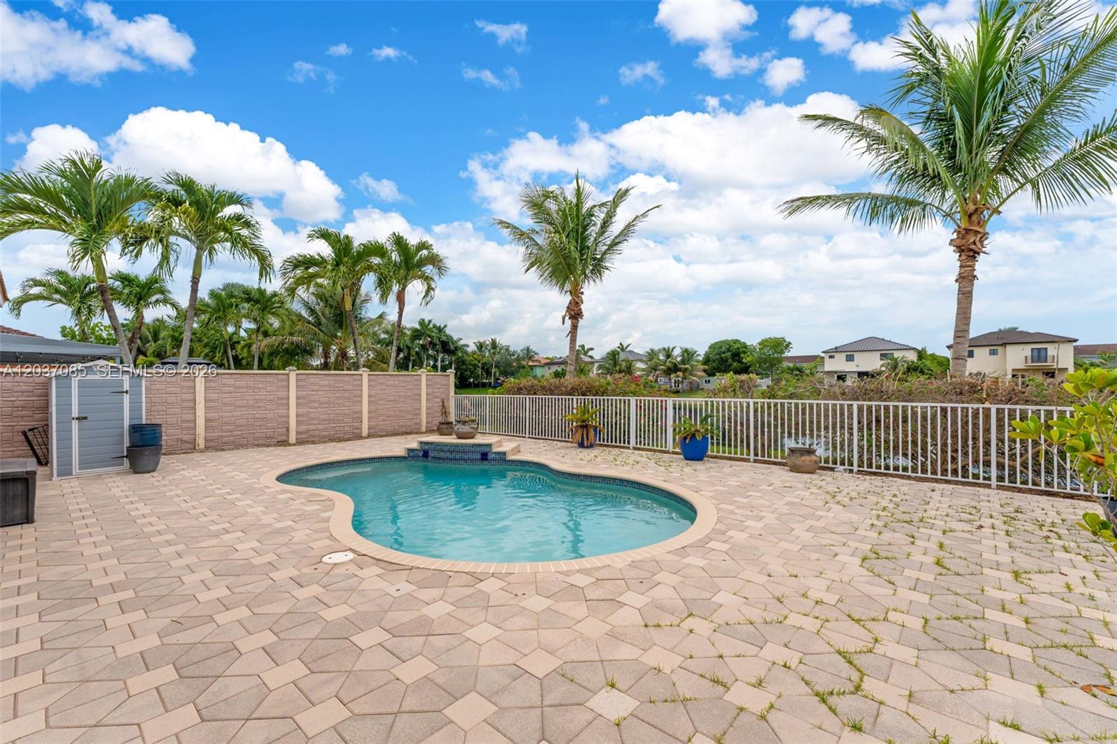 4449 Southwest 164th Path Miami, FL 33185 - Photo 24 of 40