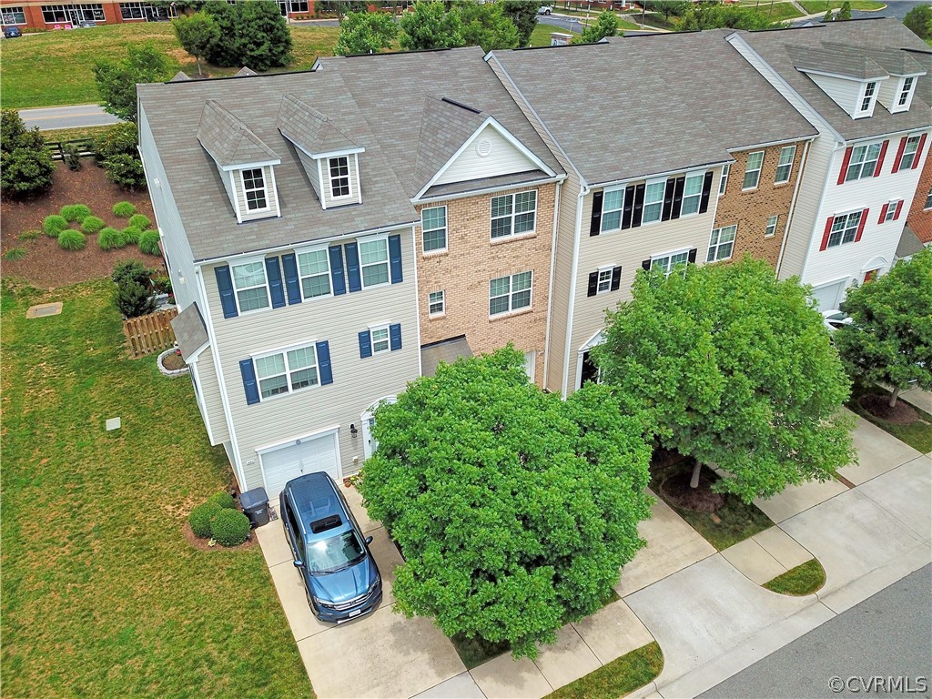 13308 Diamond Ridge Drive Midlothian, VA 23112 - Photo 2 of 35 Gallery Image 2