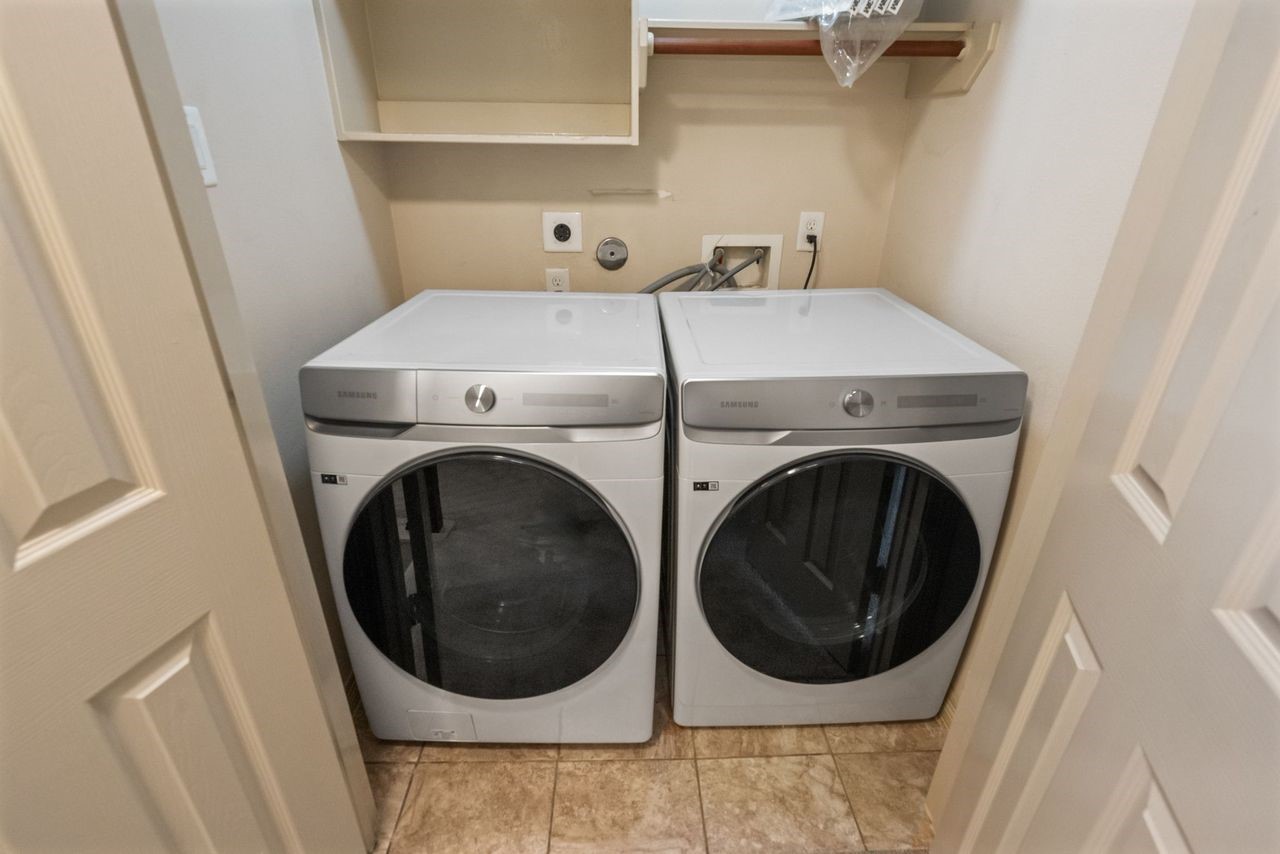4018 Childress Street Houston, TX 77005 - Photo 18 of 20 Washer and Dryer Included!