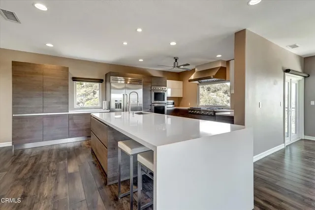 $1,499,000 | 561 South Ventu Park Road, Newbury Park, CA 91320