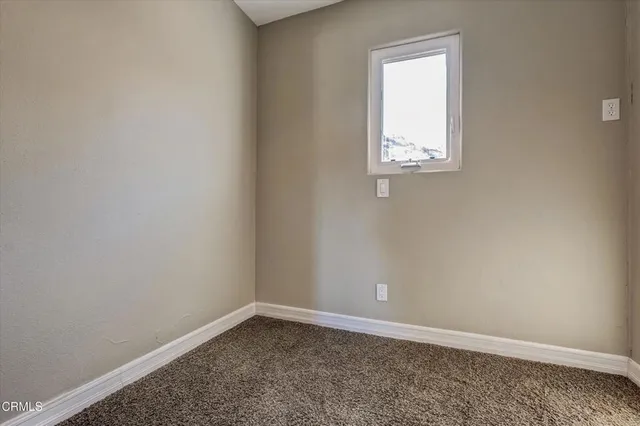 $1,499,000 | 561 South Ventu Park Road, Newbury Park, CA 91320