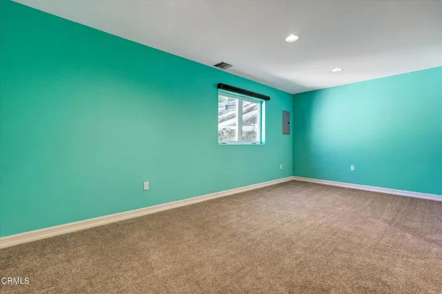 $1,499,000 | 561 South Ventu Park Road, Newbury Park, CA 91320