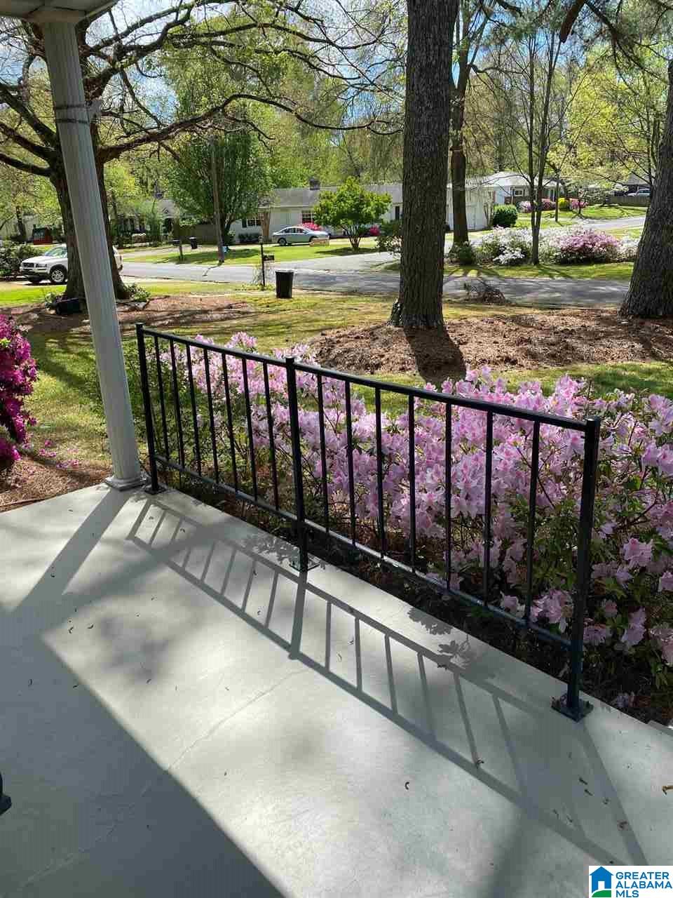 617 Strathmore Road Birmingham, AL 35213 - Photo 6 of 37