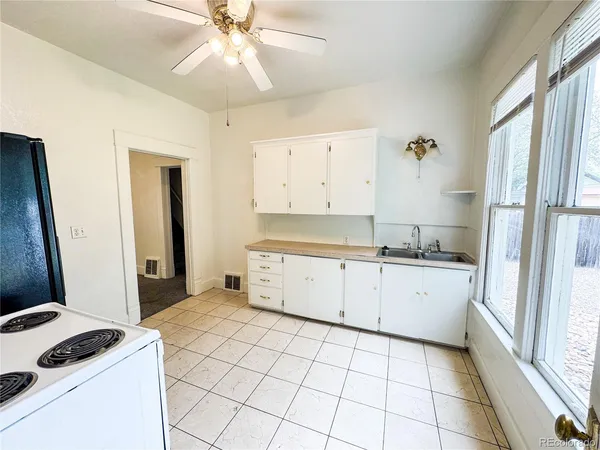 $239,000 | 322 Broadway Street, Sterling, CO 80751