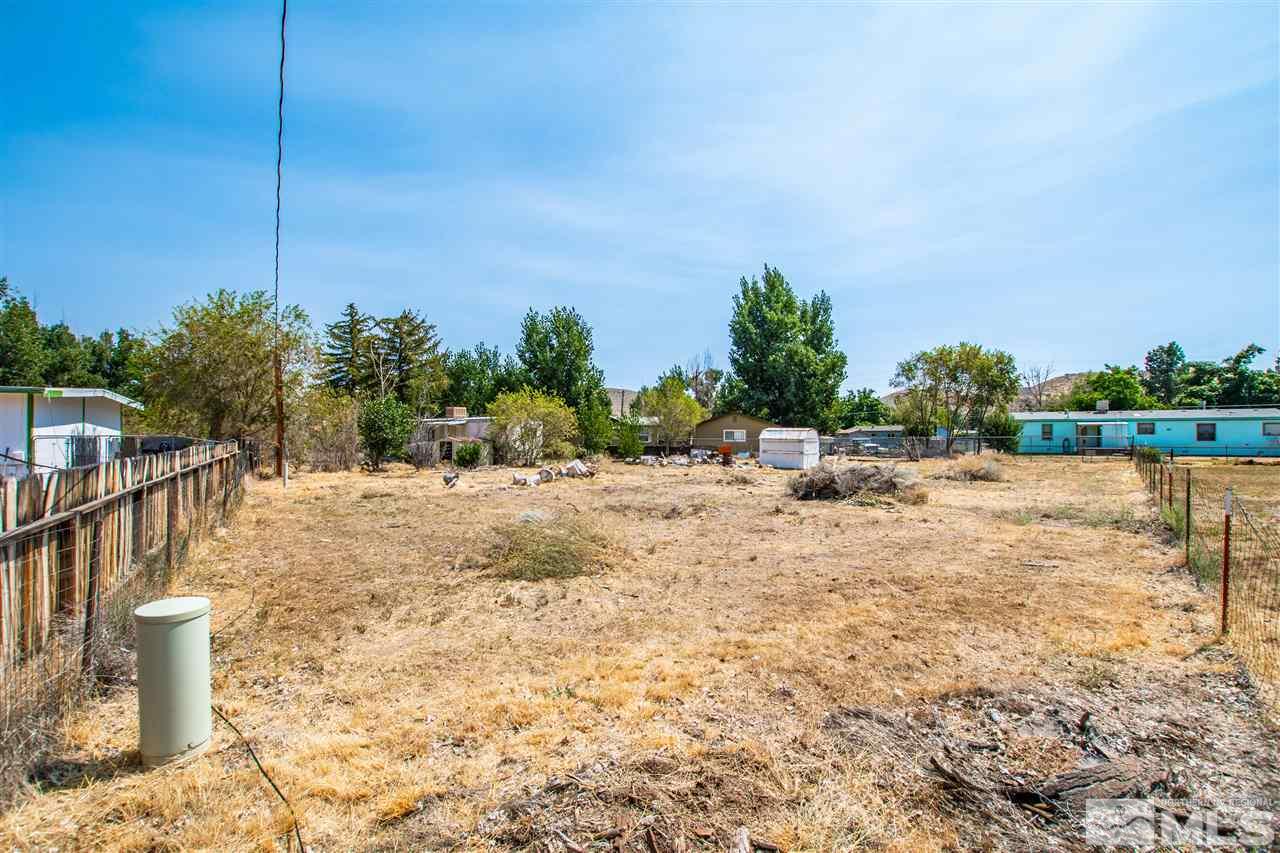 420 Paramount Court Reno, NV 89506 - Photo 22 of 25 a view of a backyard of the house