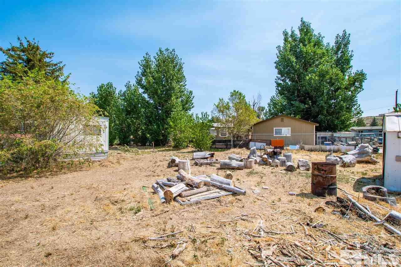 420 Paramount Court Reno, NV 89506 - Photo 24 of 25 a view of a backyard with sitting area