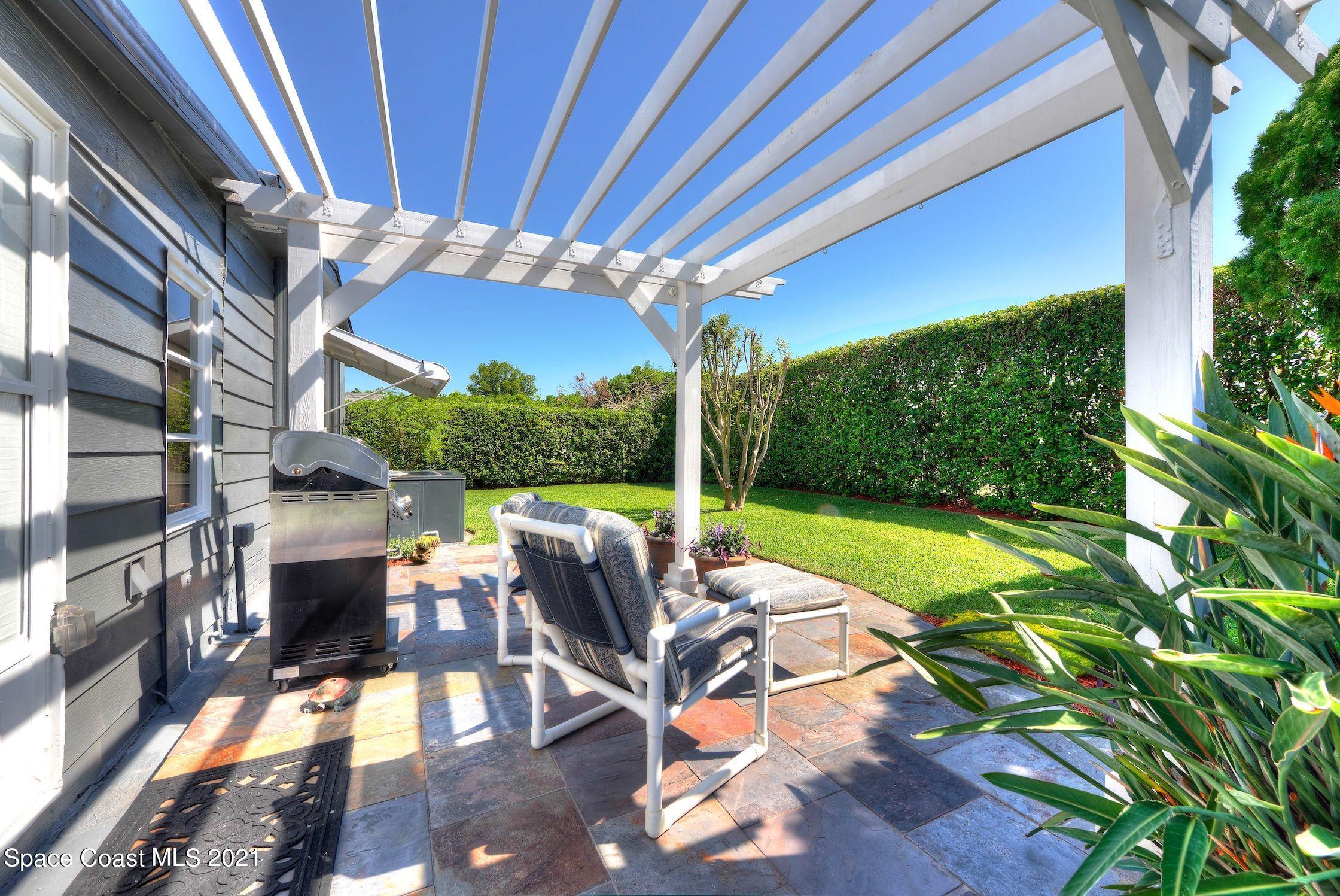 548 Ruth Circle Melbourne, FL 32904 - Photo 24 of 34 Patio