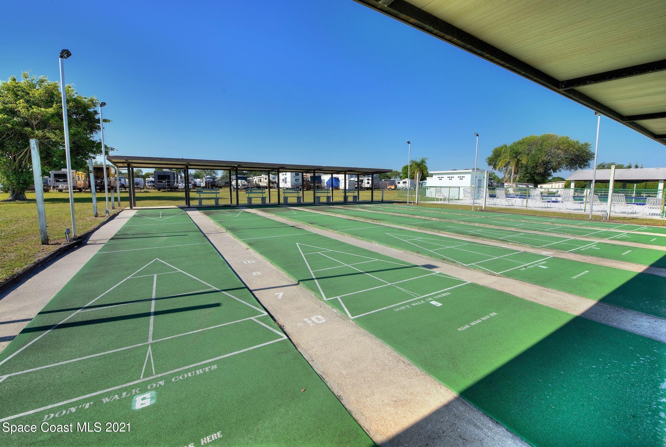 548 Ruth Circle Melbourne, FL 32904 - Photo 33 of 34 Shuffleboard