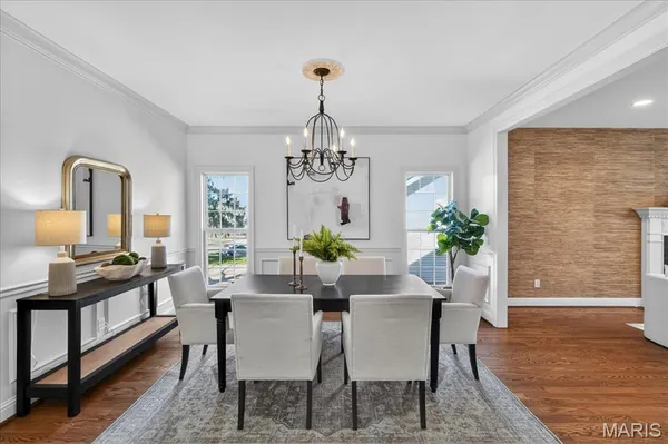 $1,150,000 | 350 South Van Buren Avenue, Kirkwood, MO 63122