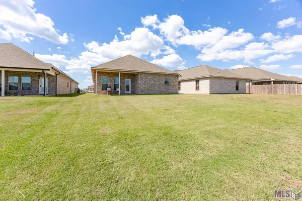 $320,000 | 6460 Nesting Drive, Gonzales, LA 70737