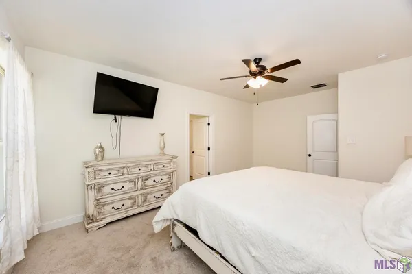 $320,000 | 6460 Nesting Drive, Gonzales, LA 70737