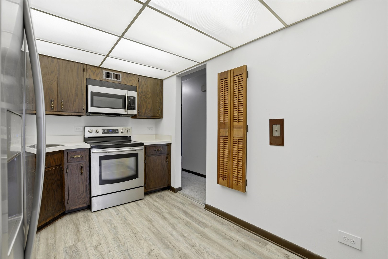1050 Holbrook Road, Unit Q Homewood, IL 60430 - Photo 6 of 21