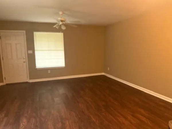 $1,300 | 2720 Tess Circle, Tallahassee, FL 32304