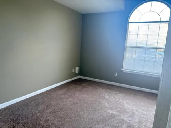 $1,300 | 2720 Tess Circle, Tallahassee, FL 32304