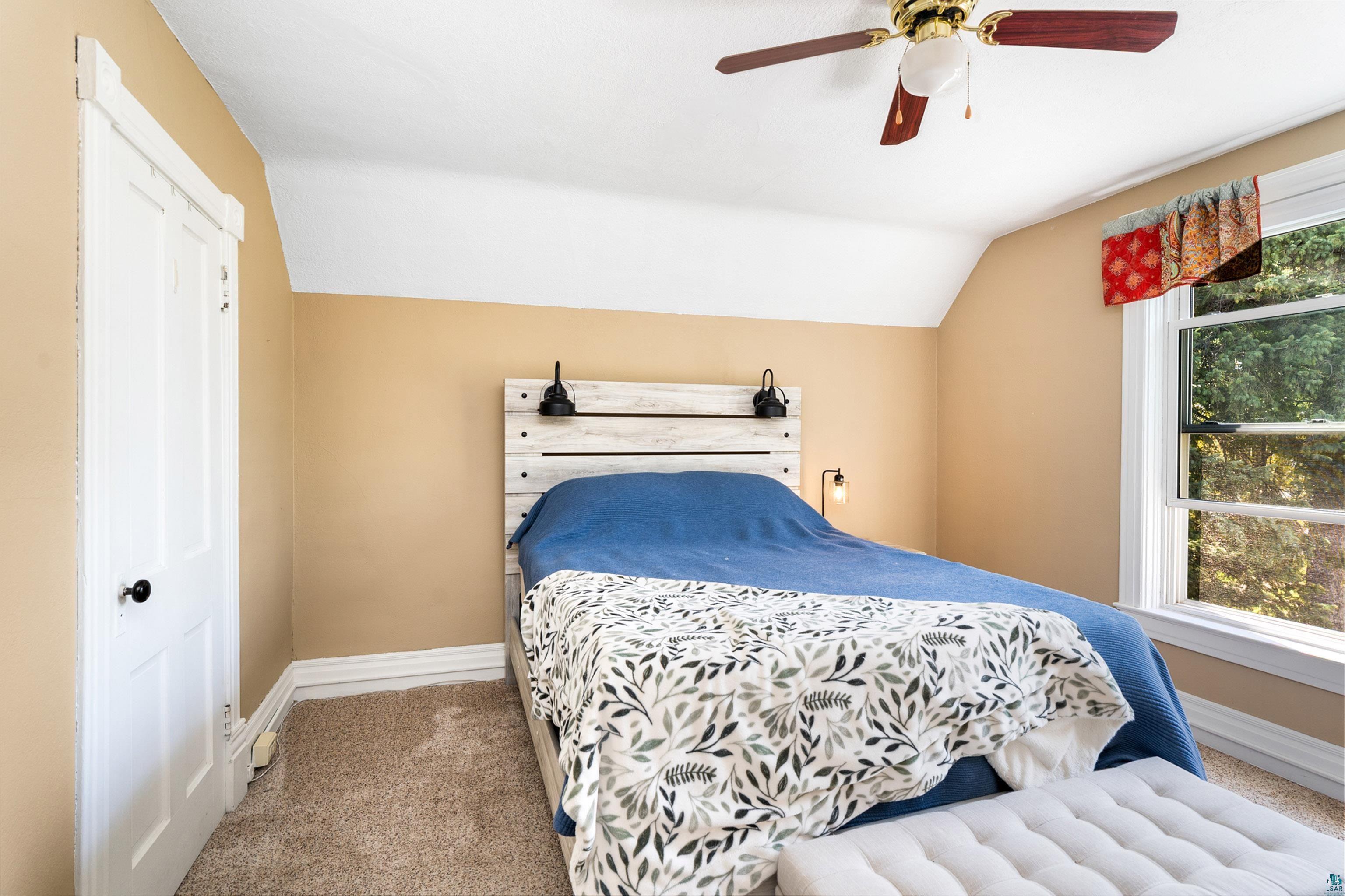 5005 Tioga Street Duluth, MN 55804 - Photo 30 of 55