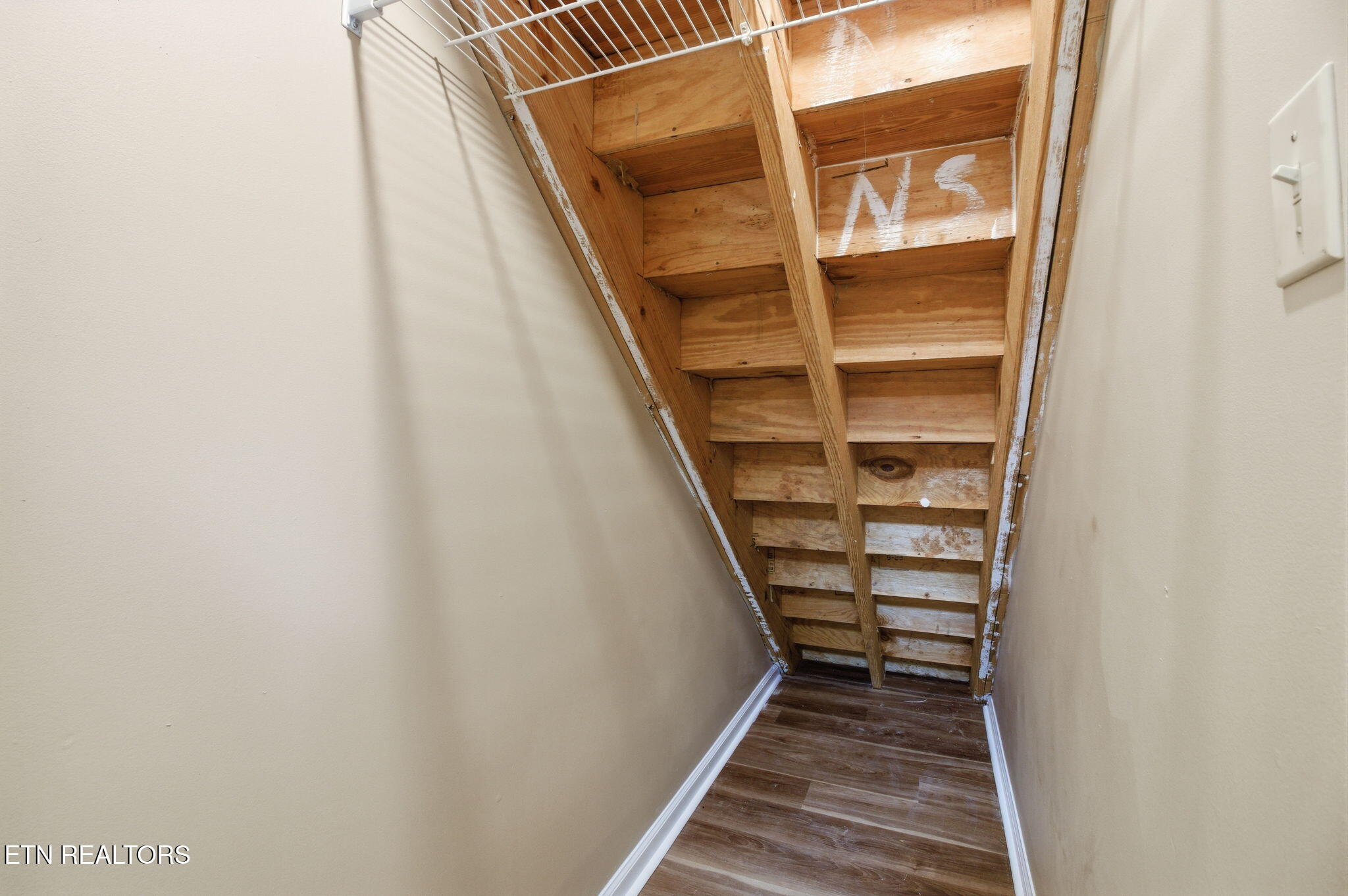 347 Ritz View Drive, Unit A AND B Blaine, TN 37709 - Photo 12 of 37 11-web-or-mls-DZ3A8520