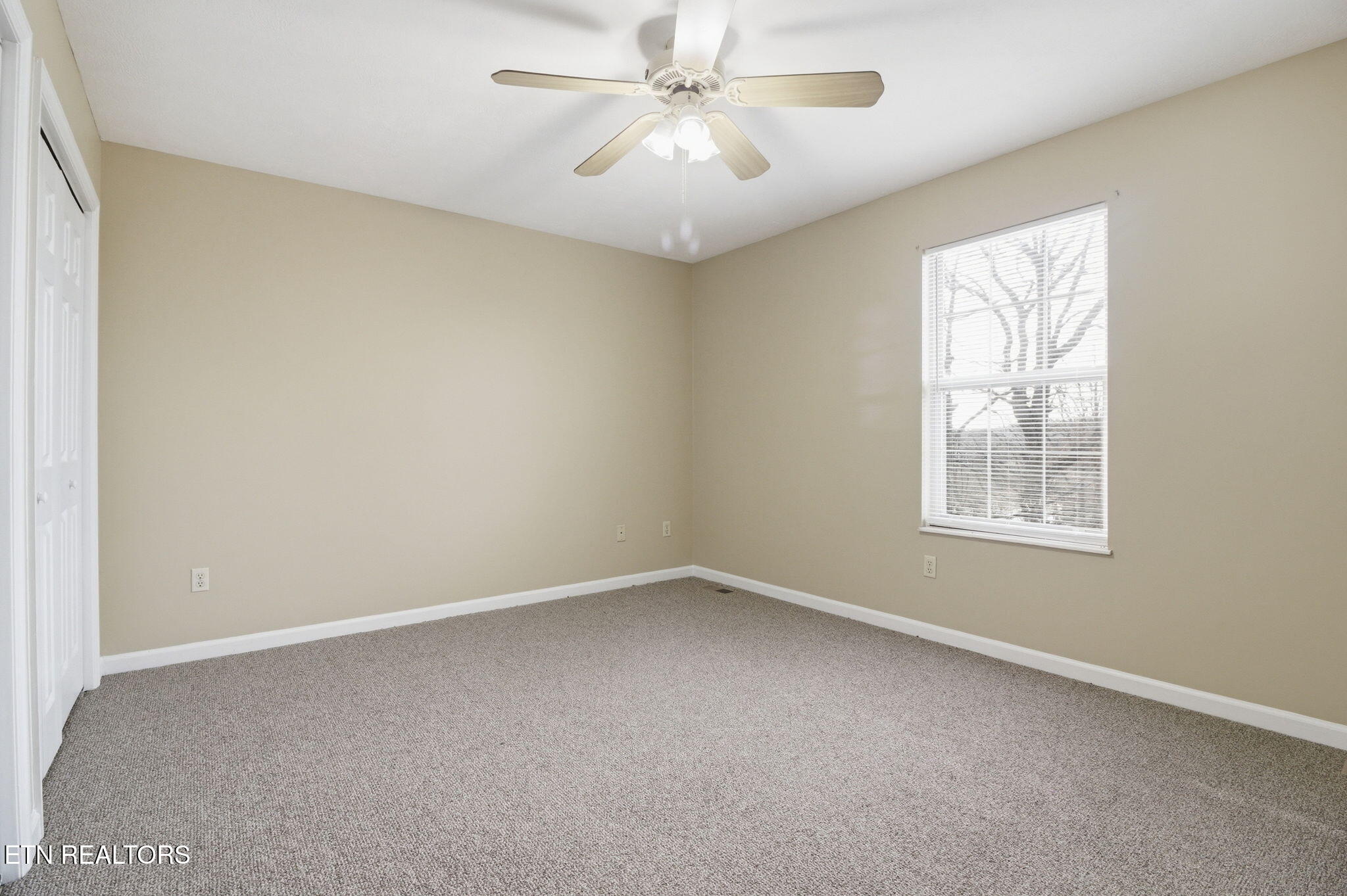 347 Ritz View Drive, Unit A AND B Blaine, TN 37709 - Photo 13 of 37 2-web-or-mls-DZ3A8526