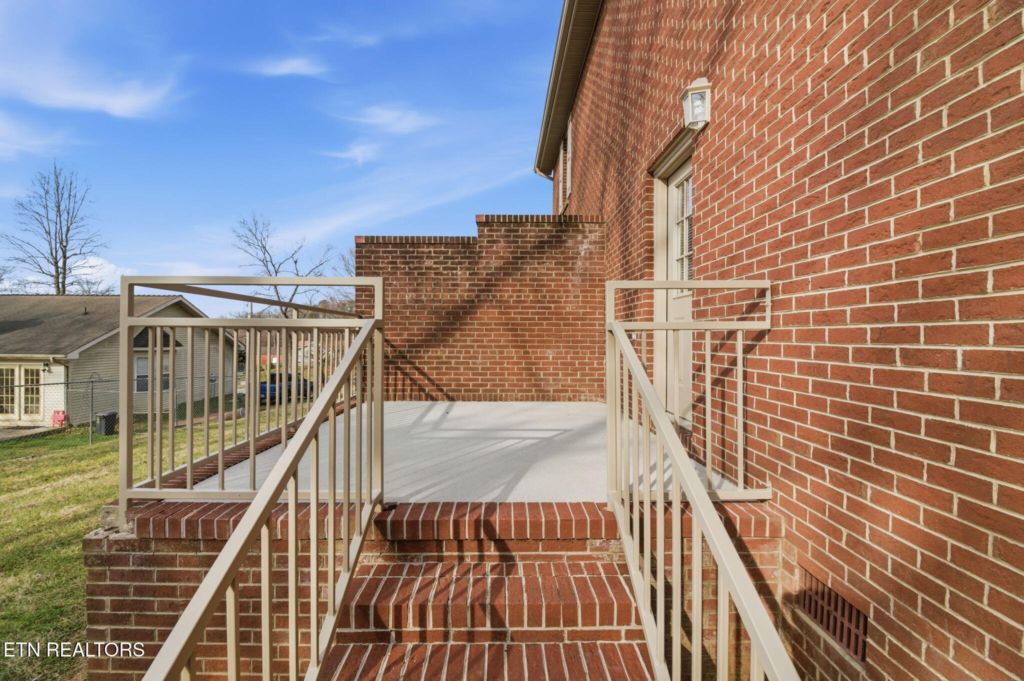 347 Ritz View Drive, Unit A AND B Blaine, TN 37709 - Photo 18 of 37 5-web-or-mls-DZ3A8481