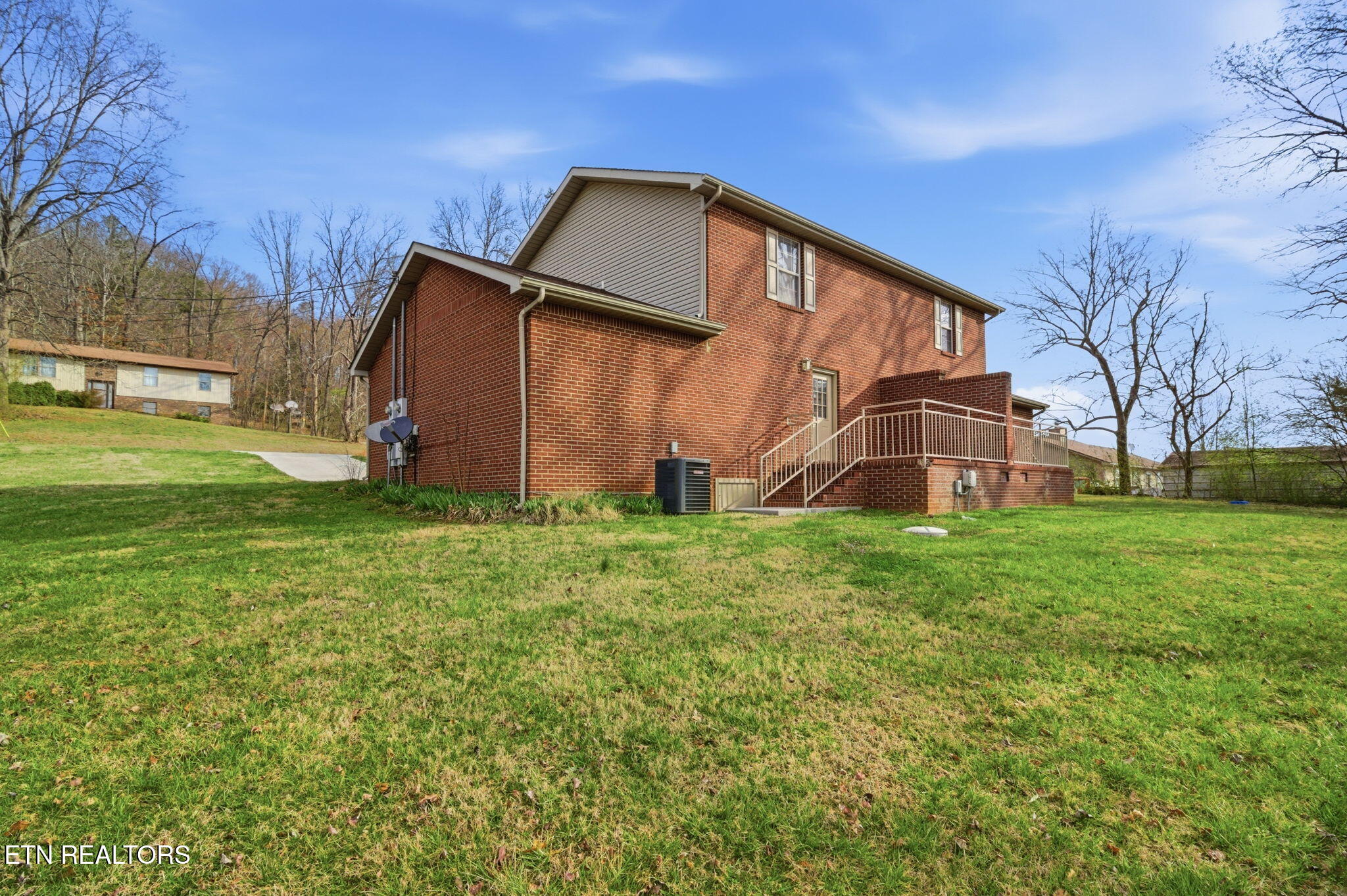 347 Ritz View Drive, Unit A AND B Blaine, TN 37709 - Photo 36 of 37 20-web-or-mls-DZ3A8475