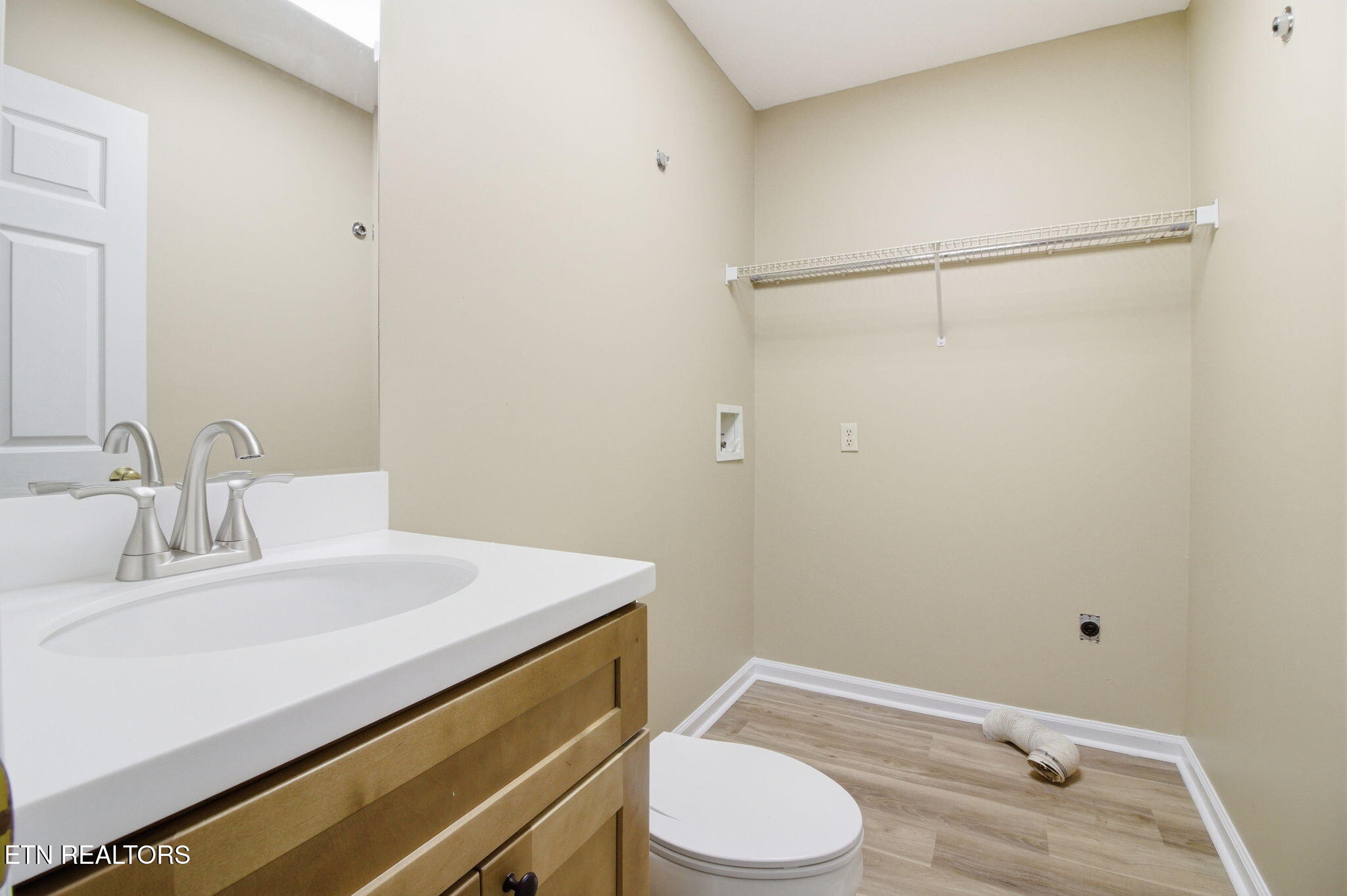 347 Ritz View Drive, Unit A AND B Blaine, TN 37709 - Photo 6 of 37 37-web-or-mls-DZ3A8517