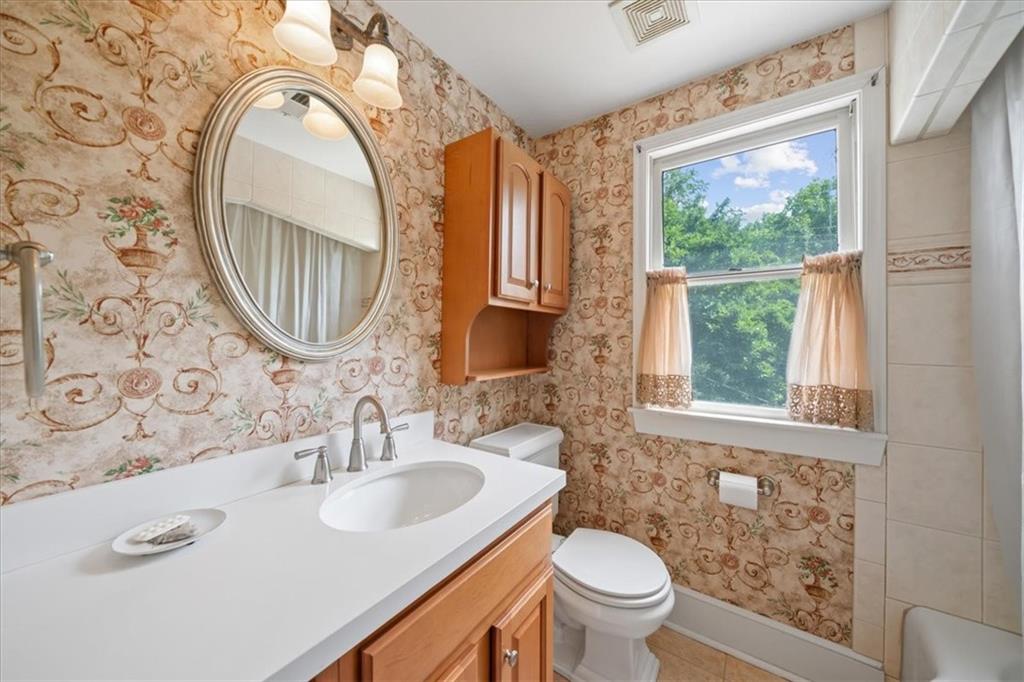 1215 Arno Road Kansas City, MO 64113 - Photo 19 of 31