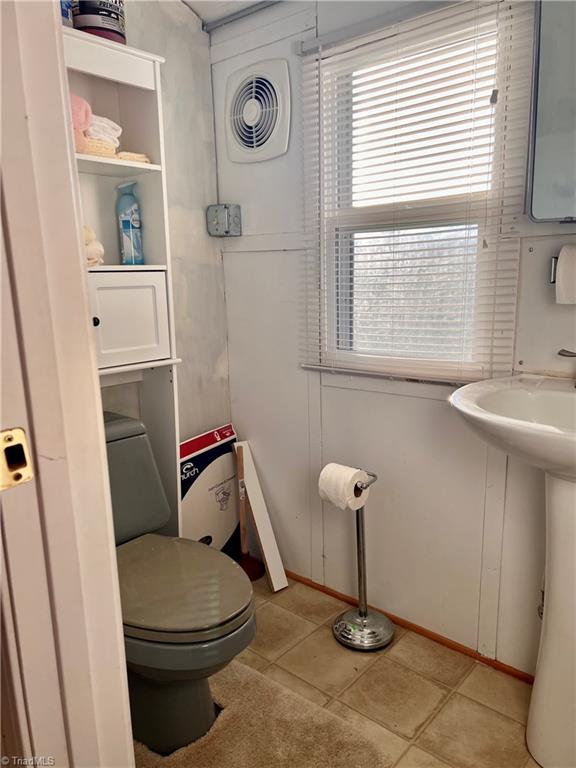 991 Deadmon Road Mocksville, NC 27028 - Photo 29 of 34 Bathroom