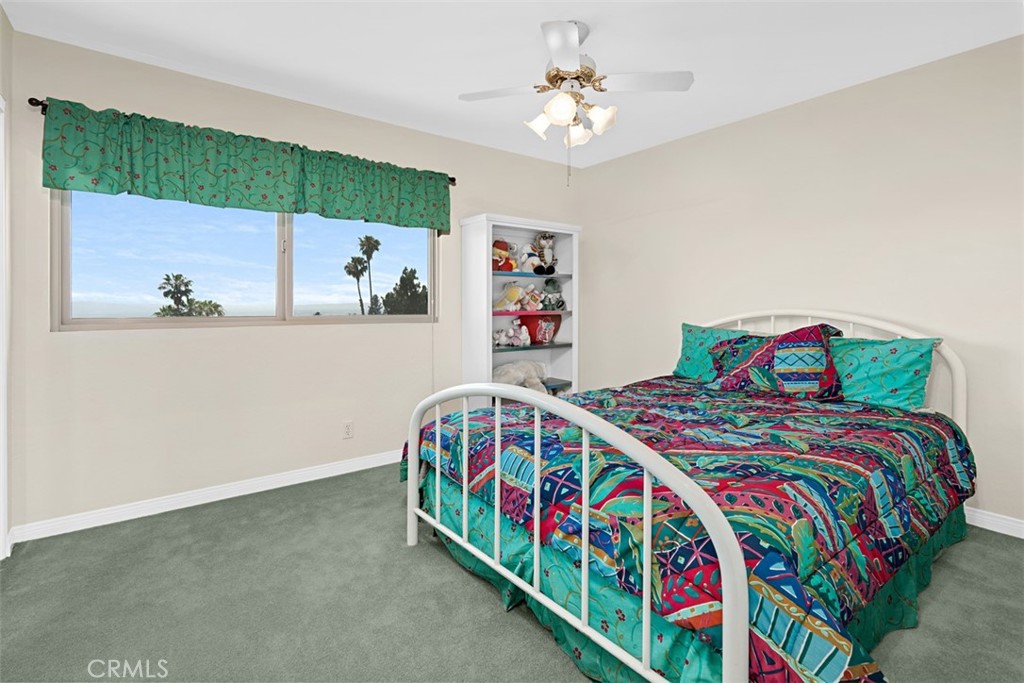 1746 Rudell Road Burbank, CA 91501 - Photo 26 of 41