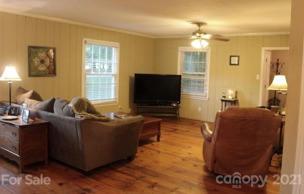 590 Smythe Road Fort Mill, SC 29715 - Photo 5 of 20 Gallery Image 5