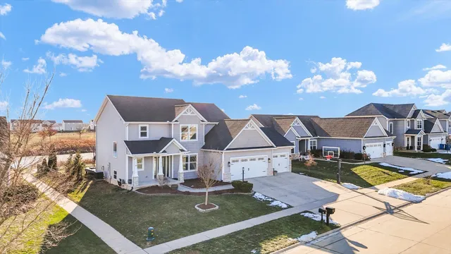 $599,900 | 313 London Way, Savoy, IL 61874