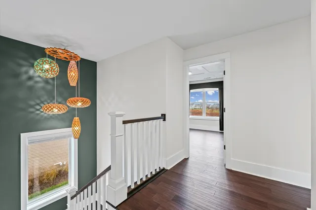 $599,900 | 313 London Way, Savoy, IL 61874