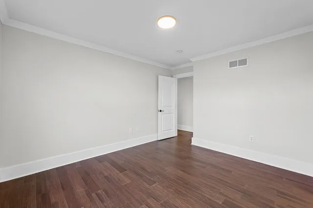 $599,900 | 313 London Way, Savoy, IL 61874