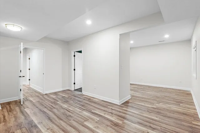 $599,900 | 313 London Way, Savoy, IL 61874