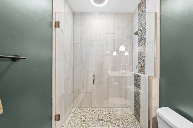 $599,900 | 313 London Way, Savoy, IL 61874