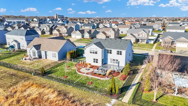 $599,900 | 313 London Way, Savoy, IL 61874