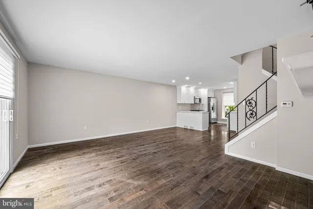 $4,500 | 15 Llanfair Road, Unit B, Ardmore, PA 19003