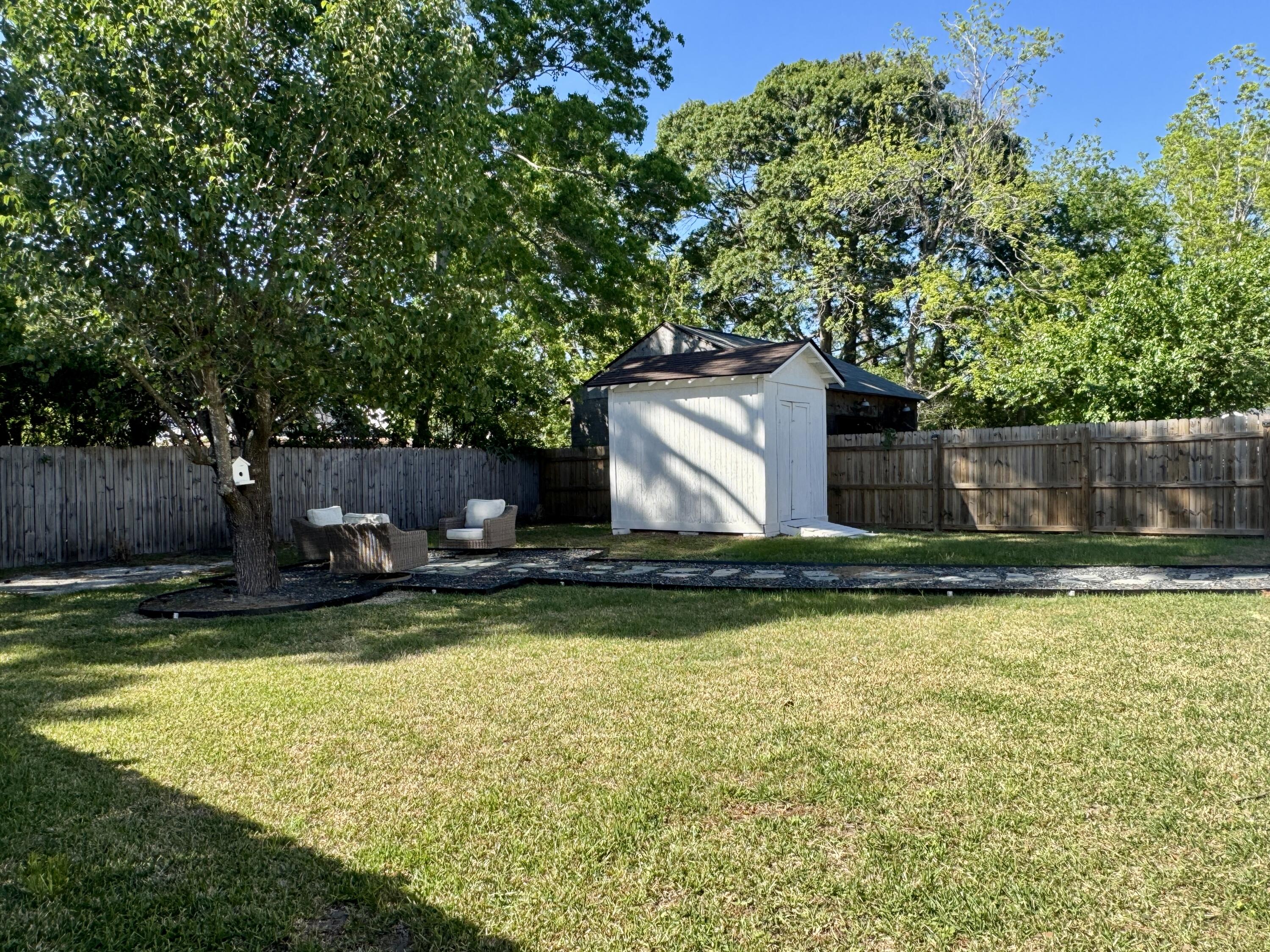 814 Armsway Street Mount Pleasant, SC 29464 - Photo 7 of 41 7