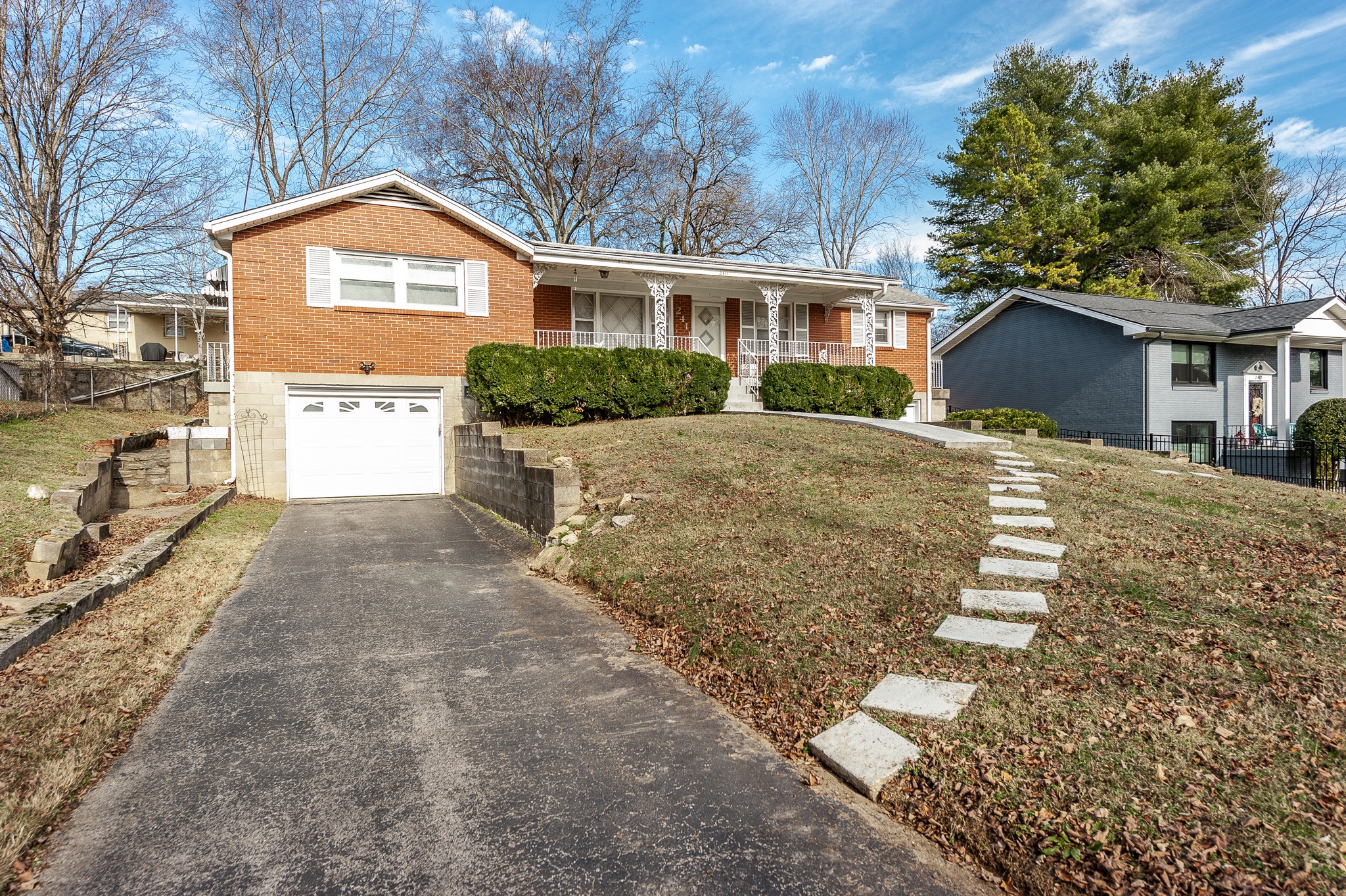 2411 Porter Road Nashville, TN 37206 - Photo 2 of 50 Gallery Image 2