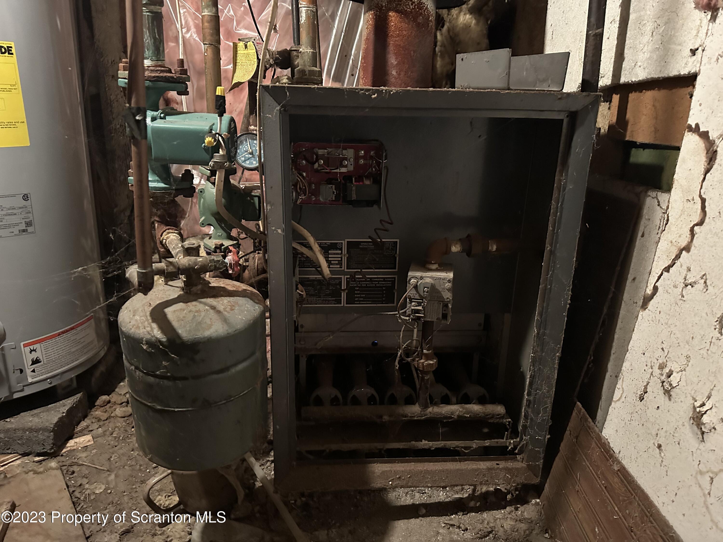 794 Coxton Road Duryea, PA 18642 - Photo 16 of 24 a bathroom with a toilet