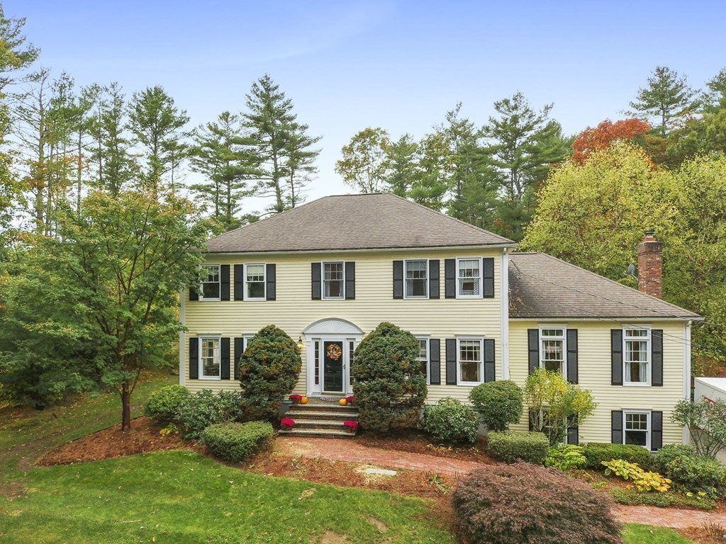3 Fairview Road Medfield, MA 02052 - Photo 1 of 34 Gallery Image 1
