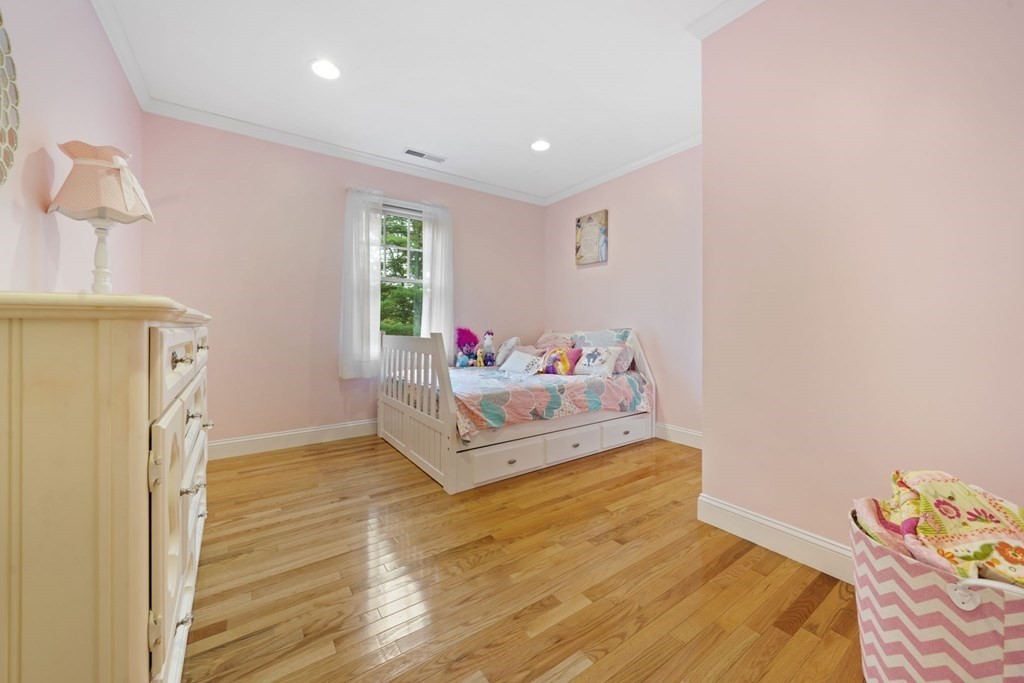3 Fairview Road Medfield, MA 02052 - Photo 18 of 34 Gallery Image 18